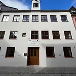 Fischer Boardinghouse Kf Hotel