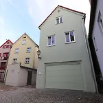 Hotel Fischer Boardinghouse Kf 3*
