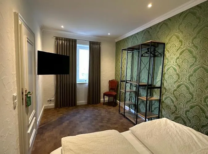 Hotel Fischer Boardinghouse Kf 3*