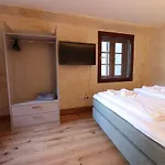 Fischer Boardinghouse Kf