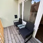 فندق Fischer Boardinghouse Kf 3*