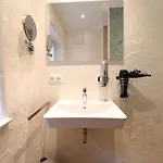 فندق Fischer Boardinghouse Kf كاوفبويرن