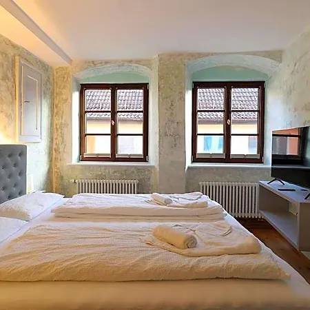 Fischer Boardinghouse Kf Kaufbeuren