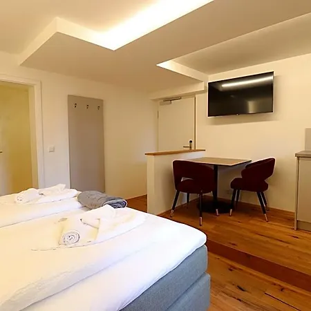 Fischer Boardinghouse Kf 3* Kaufbeuren