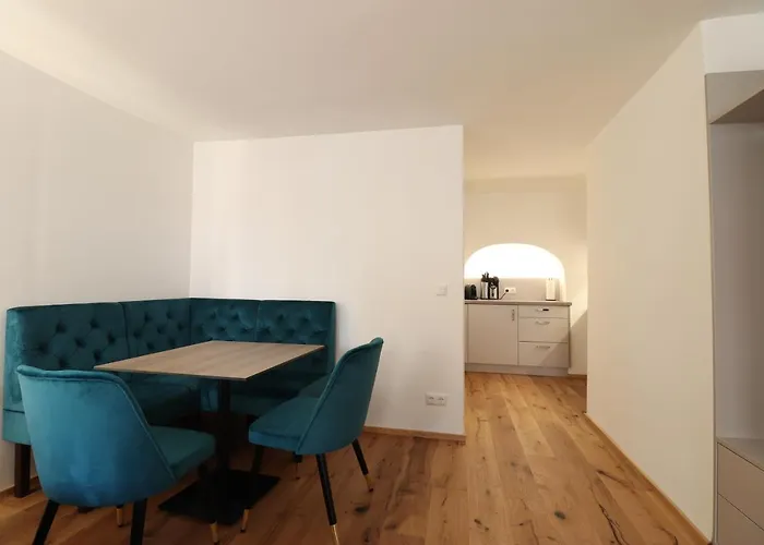 Fischer Boardinghouse Kf Otel
