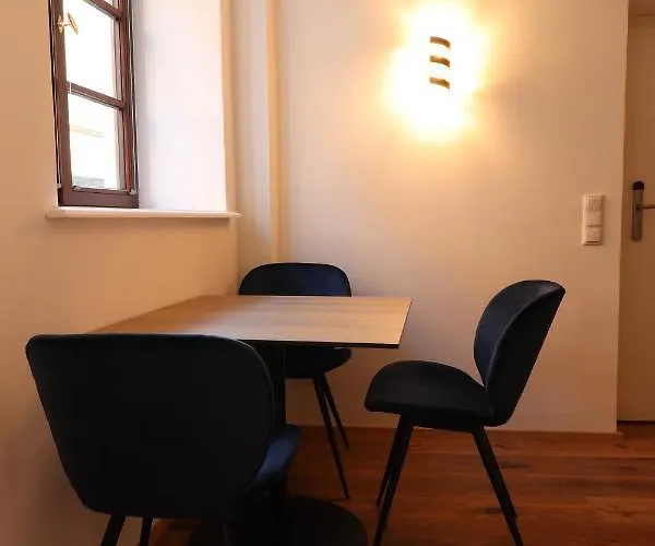 Hotel Fischer Boardinghouse Kf 3*